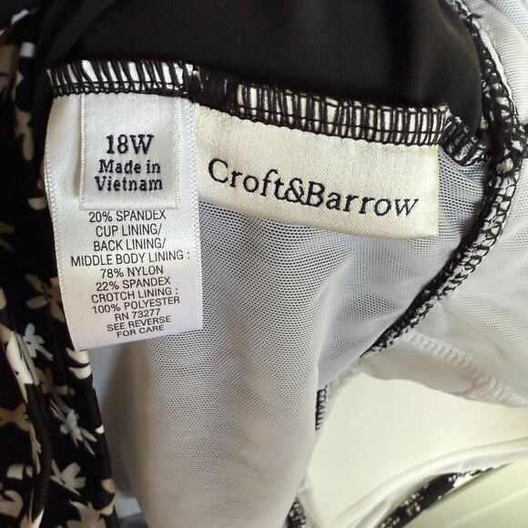 Croft & Barrow Womens Swimsuit Sz 18W Black White‎ Tan Tummy Slimming NEW - Picture 6 of 8